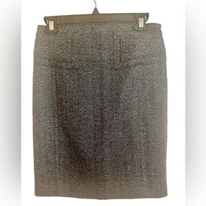 ❄️Express Gray Herringbone Pencil Skirt Size 4❄️